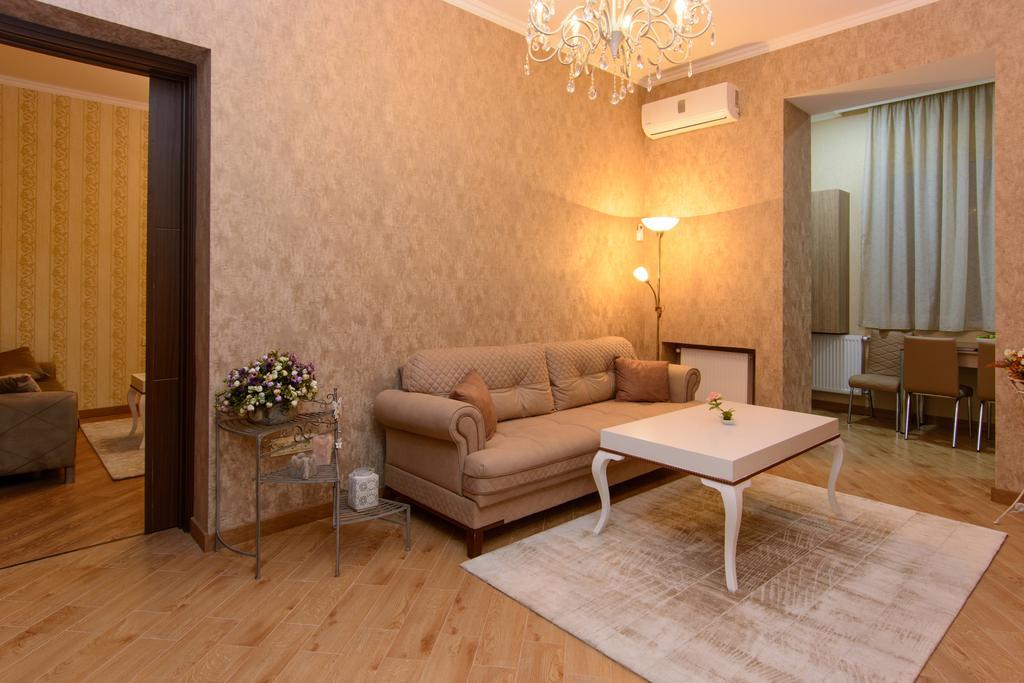 Dat Exx Apartments On Marjanishvili Tbilisi Zewnętrze zdjęcie