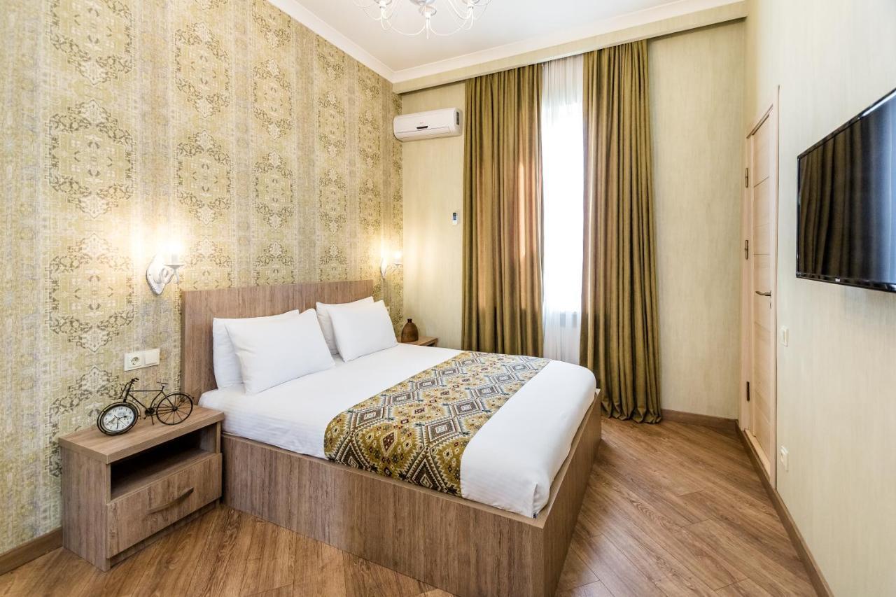 Dat Exx Apartments On Marjanishvili Tbilisi Zewnętrze zdjęcie