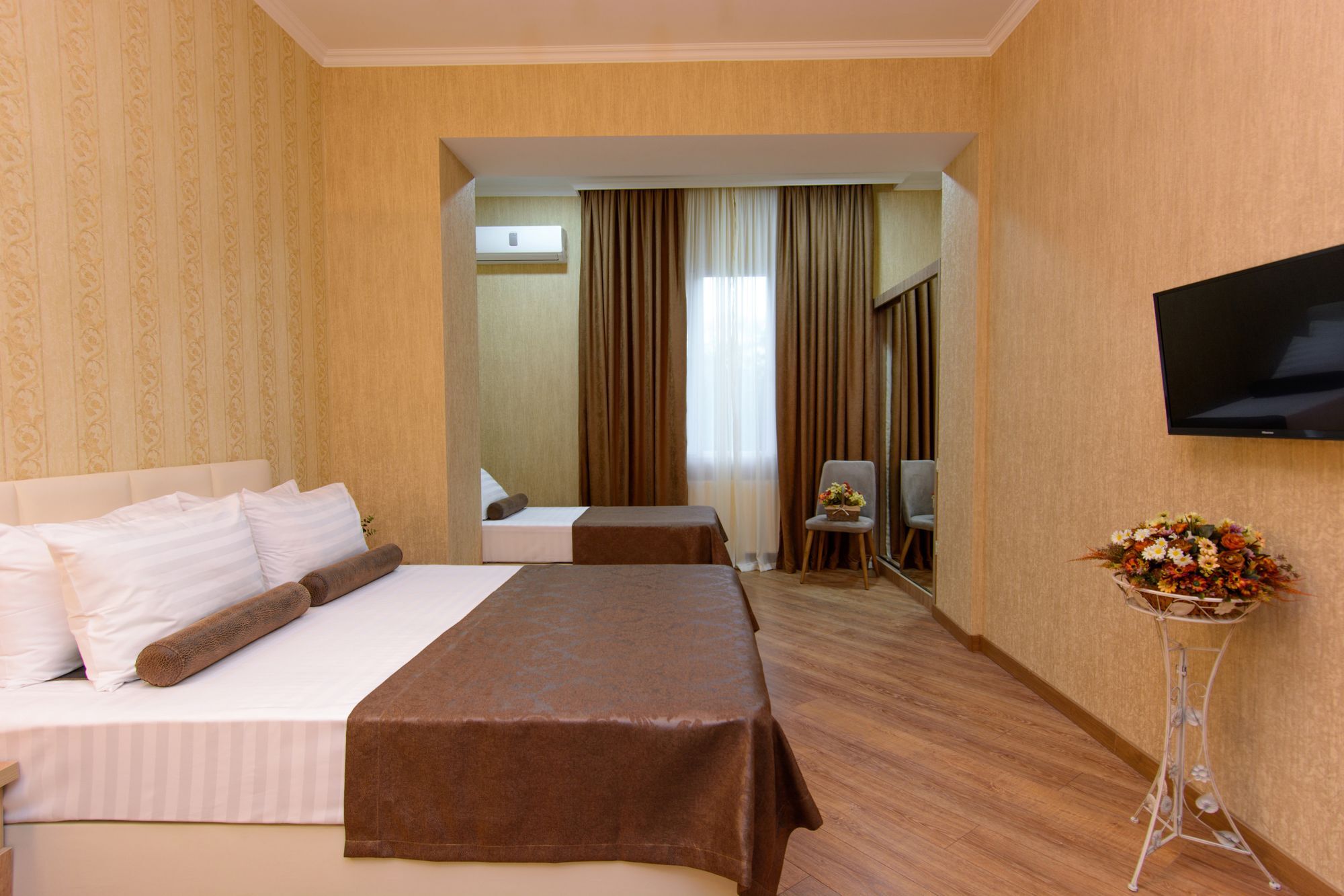 Dat Exx Apartments On Marjanishvili Tbilisi Zewnętrze zdjęcie